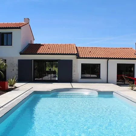 Villa Grand Standing Avec Piscine Proche Nantes La Chapelle-Heulin Exterior foto