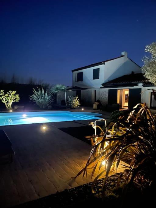 Grand Standing Avec Piscine Proche Nantes Villa *